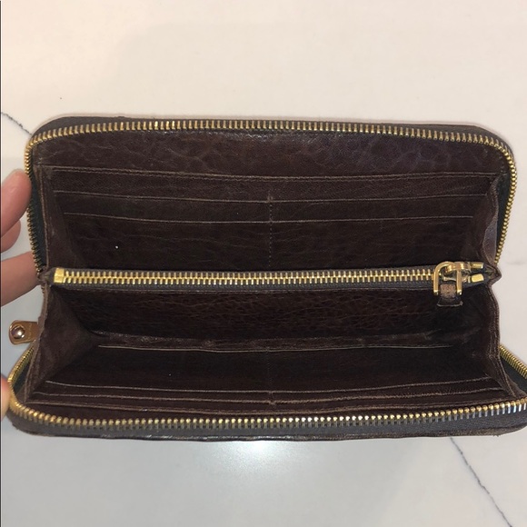 MiuMiu Ziparound Wallet - Picture 3 of 4